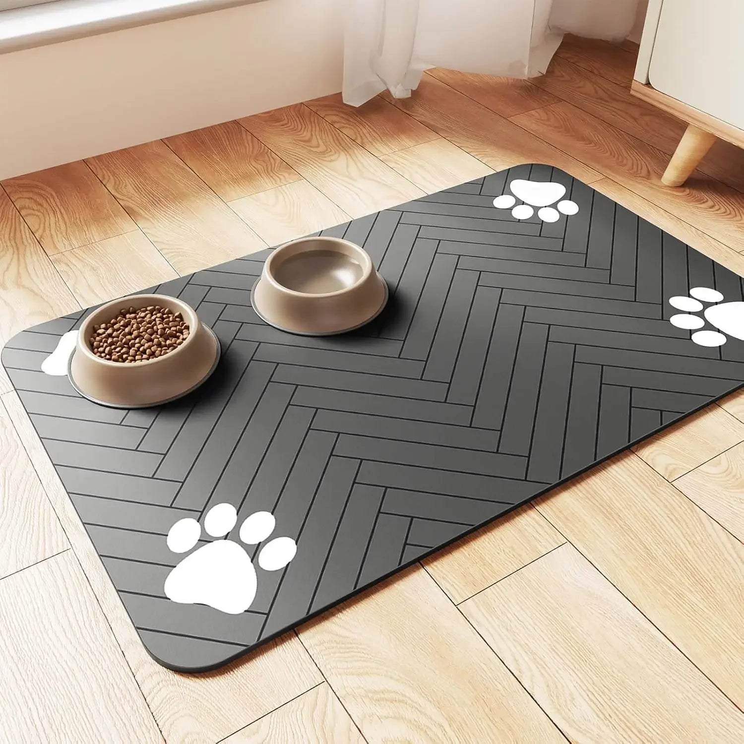 Waterproof Pet Feeding Mat – Stop Food & Water Spills from Ruining Your Floor