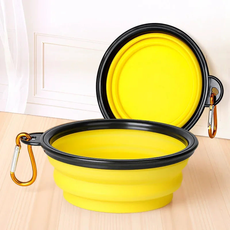 Collapsible Pet Bowl – Never Leave Home Without Water for Your Pet Again