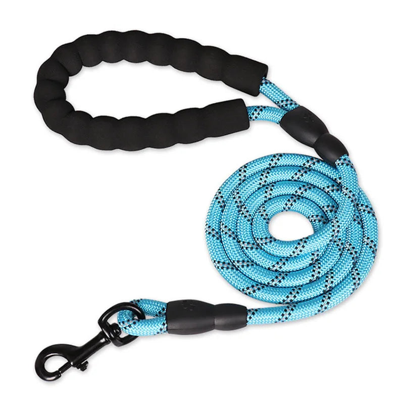 Reflective Dog Leash – Walk Safely at Night Without Worrying About Traffic