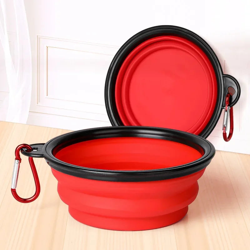 Collapsible Pet Bowl – Never Leave Home Without Water for Your Pet Again